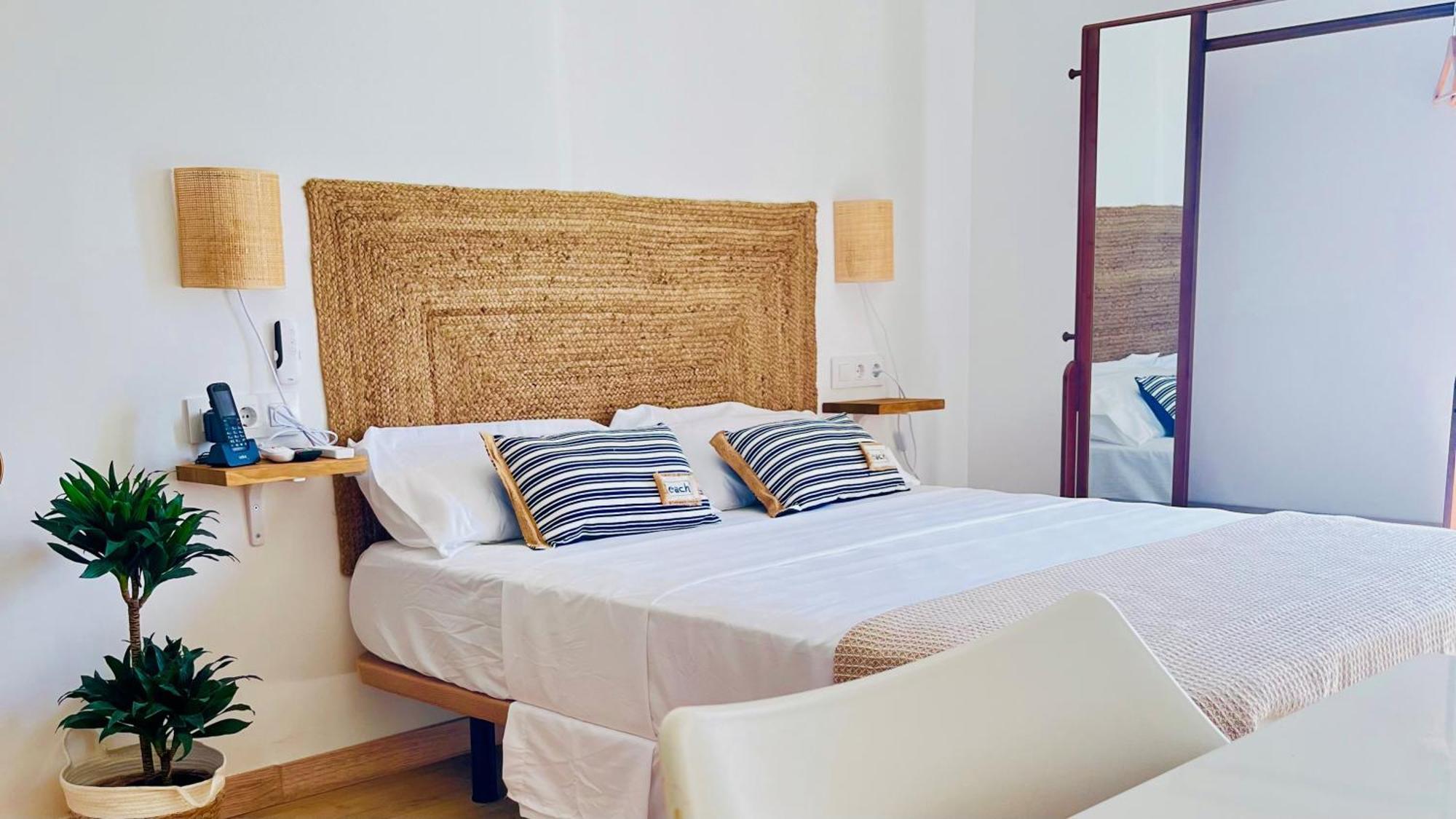 Hostal Playa Dreams Nautico Adults Garrucha Esterno foto