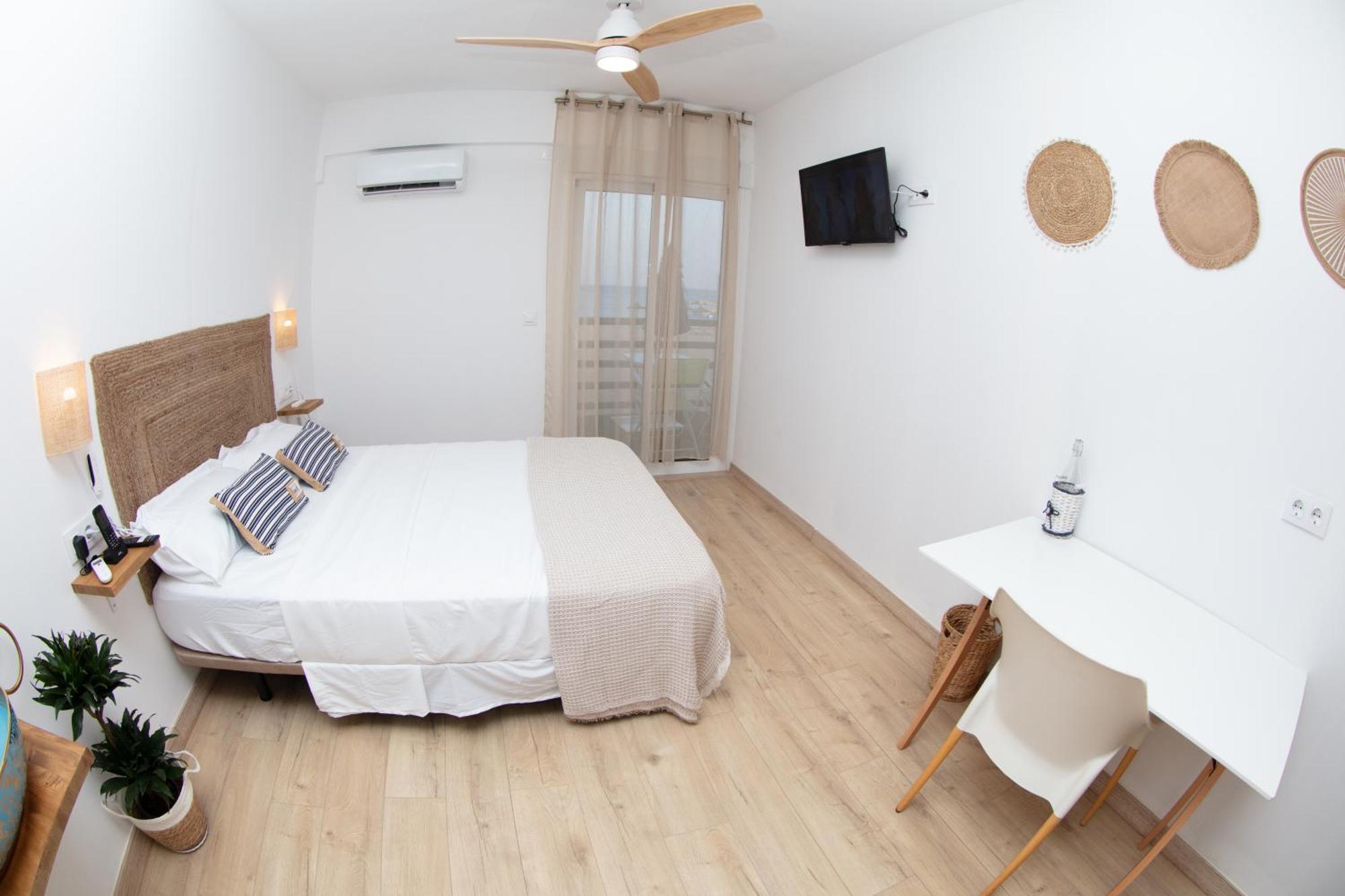 Hostal Playa Dreams Nautico Adults Garrucha Esterno foto